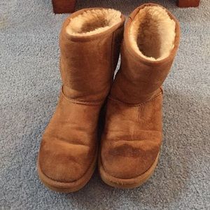 UGGs size 7